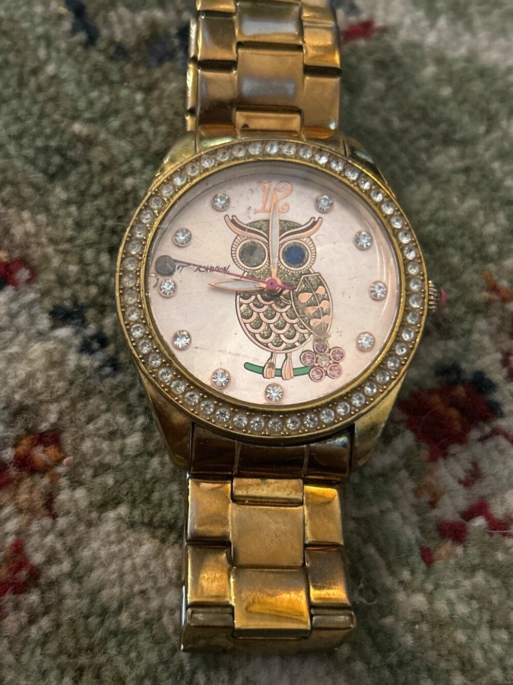 Betsey Johnson Crystal Owl Rose Gold Watch BJ00048-167 - NOT RUNNING / FOR PARTS